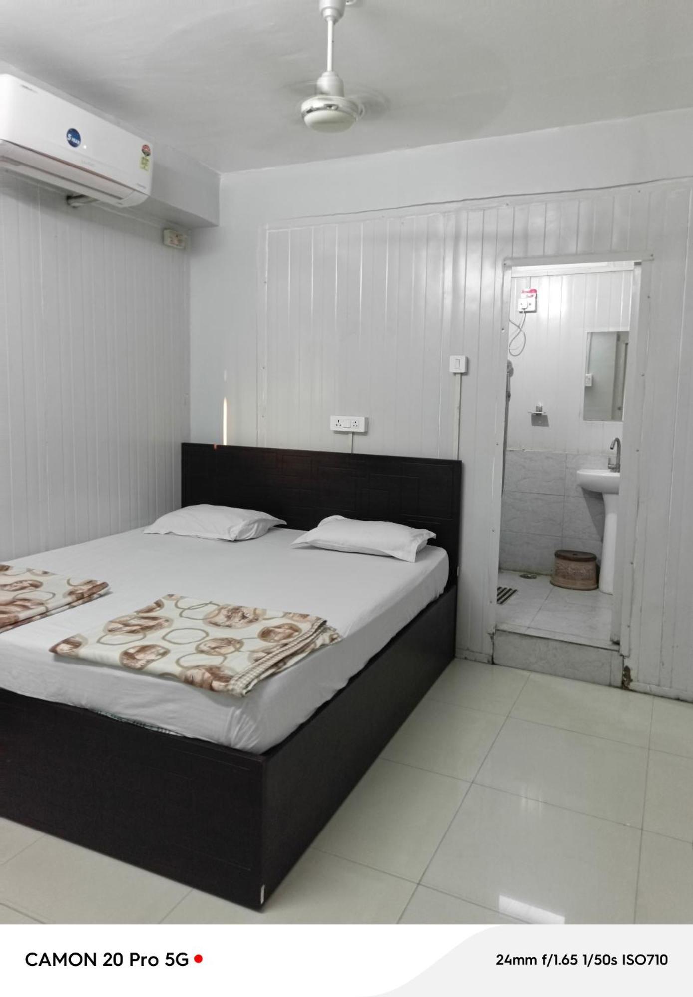 Homestay Ac Dormitory Nueva Delhi Exterior foto