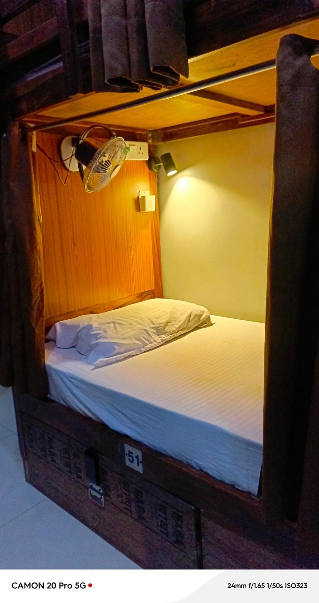 Homestay Ac Dormitory Nueva Delhi Exterior foto